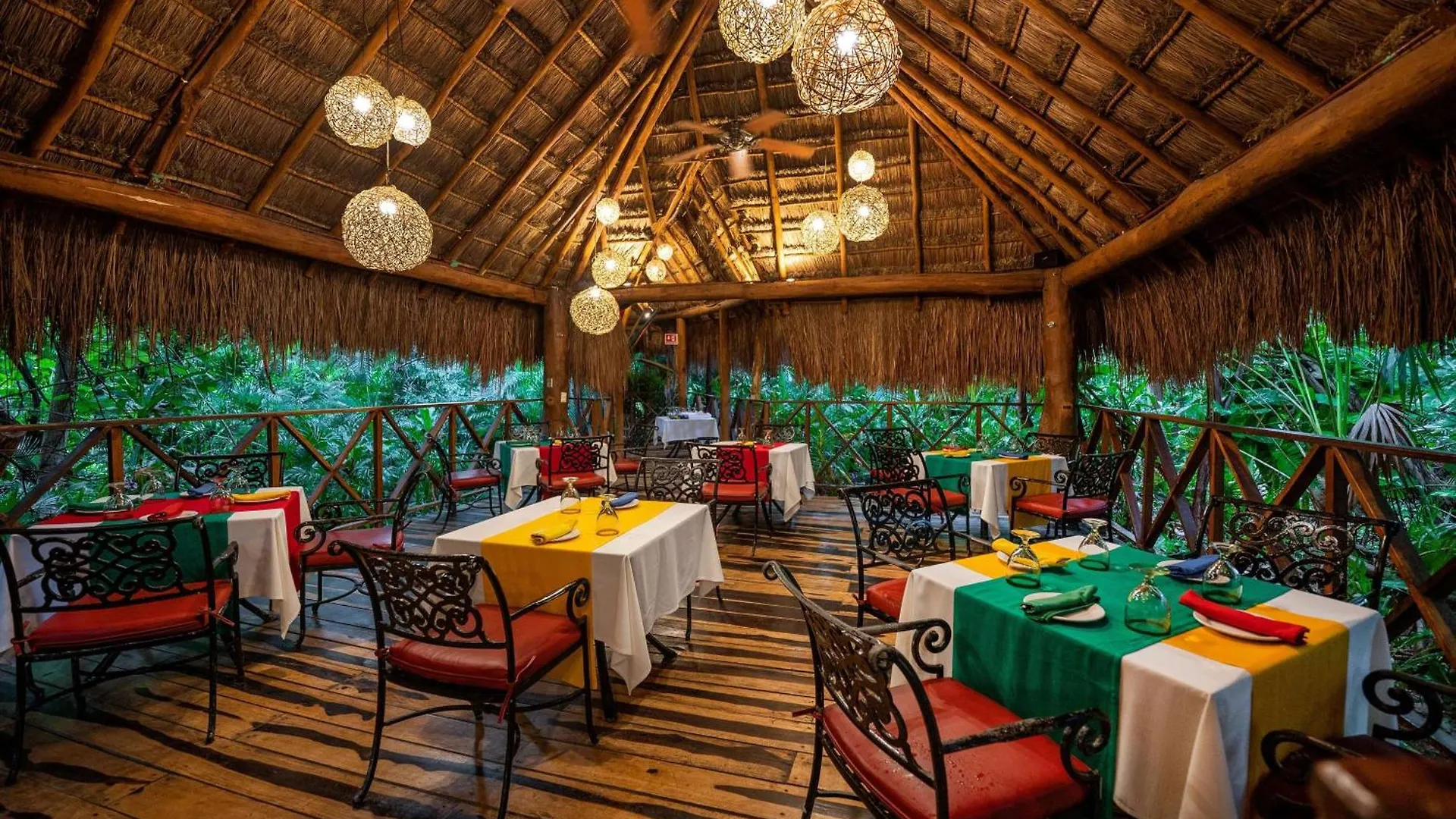 Viva Maya By Wyndham, A Trademark All Inclusive Resort Playa del Carmen 4*,  Meksika